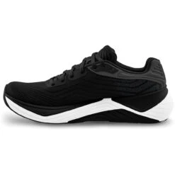Topo Athletic Women's Ultrafly 5 - Black / White -Shoe Promotion Store 0 53034.1716576626