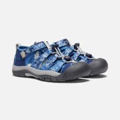 KEEN Big Kids' Newport H2 Sandals - Camo / Bright Cobalt -Shoe Promotion Store 1026278 PLA PDP 58353.1649966796