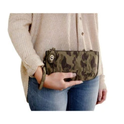 Joy Susan Crossbody Wristlet Clutch - Camo -Shoe Promotion Store 1 44306.1620763924