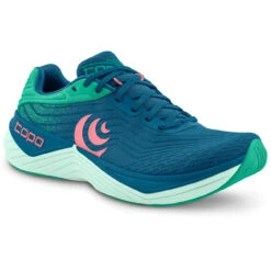 Topo Athletic Women's Ultrafly 5 - Blue / Aqua