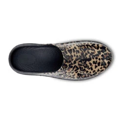 OOFOS Women's OOcloog Limited Edition - Leopard -Shoe Promotion Store 6 45408.1629144055