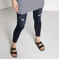 Birkenstock Arizona Soft Footbed Oiled Leather - Habana (Narrow Width) -Shoe Promotion Store Birkenstock Arizona 452763 lifestyle 31357.1532108370