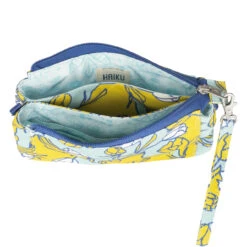 Haiku Stride Wristlet - Valley Tulip -Shoe Promotion Store D 00883.1679947279