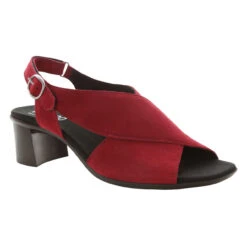 Munro Women's Laine - Red Nubuck