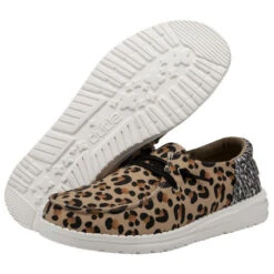 Hey Dude Women's Wendy Funk - Cheetah Collage -Shoe Promotion Store SS22 W 121939602 WENDY FUNK CHEETAH COLLAGE LEFT 3 65873.1666981446