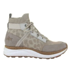 OTBT Women's Hybrid - Khaki