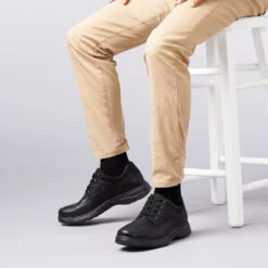 Clarks Men's Un.Brawley Lace - Black Leather -Shoe Promotion Store a lifestyle 21921.1609270457