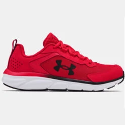 Under Armour Boys' Grade School UA Assert 9